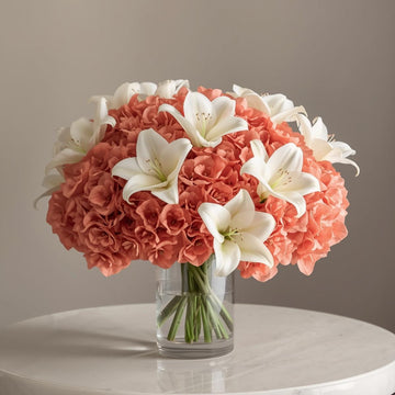 Classic Contour Vase